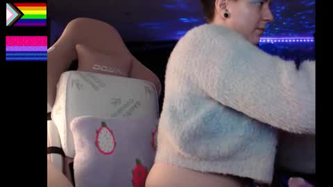 Snapshot of nerdy_squirty chatting on November 12, 2025, 8:26 am NerdySquirty online show from November 12, 2025, 8:26 am