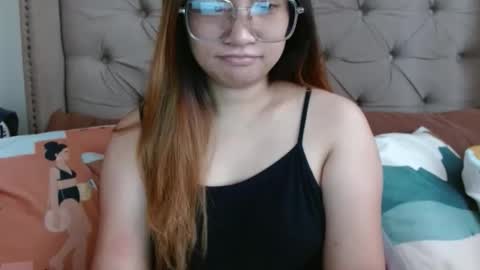 nerdysweetpinay online show from October 4, 2025, 1:25 am