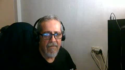 neron401 online show from May 12, 2026, 11:24 pm