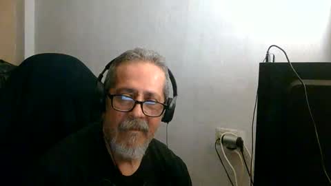 neron401 online show from May 23, 2026, 2:50 am