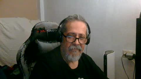 Snapshot of neron401 chatting on July 13, 2026, 1:08 am neron401 online show from July 13, 2026, 1:08 am