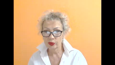 Snapshot of nessyjenixs chatting on September 22, 2025, 5:04 pm NessyJenixs online show from September 22, 2025, 5:04 pm