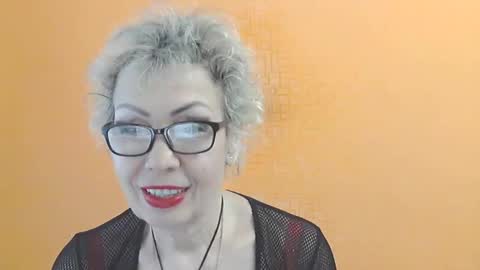 NessyJenixs online show from March 4, 2026, 9:37 am
