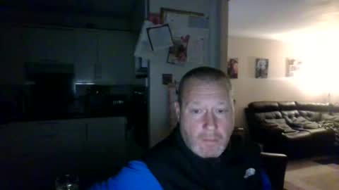 Snapshot of nesuk chatting on October 25, 2025, 9:20 pm nesuk online show from October 25, 2025, 9:20 pm