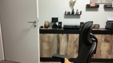 Snapshot of nettermann1968 chatting on February 19, 2026, 9:16 am nettermann1968 online show from February 19, 2026, 9:16 am