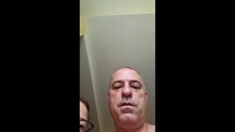 Snapshot of neuronas33 chatting on September 20, 2025, 4:52 pm Volsonov online show from September 20, 2025, 4:52 pm