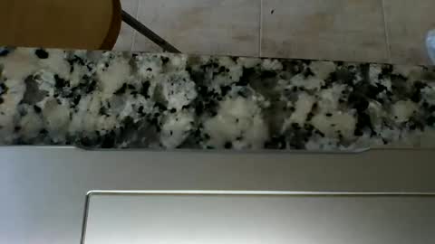 Snapshot of neuronas33 chatting on October 30, 2025, 11:44 am Volsonov online show from October 30, 2025, 11:44 am