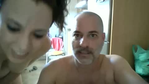 Snapshot of neuronas33 chatting on November 12, 2025, 8:26 am Volsonov online show from November 12, 2025, 8:26 am