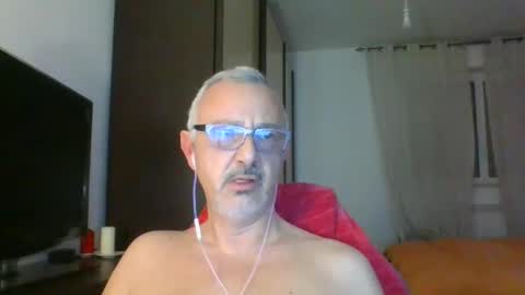 Snapshot of nevenerabis chatting on February 4, 2025, 4:08 pm nevenerabis online show from February 4, 2025, 4:08 pm
