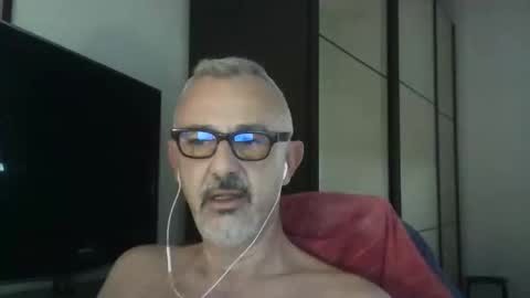 nevenerabis online show from October 19, 2025, 1:34 pm