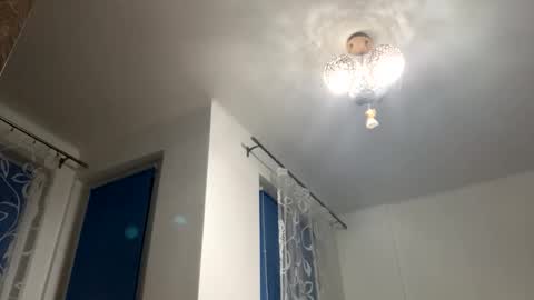 Mark online show from April 15, 2026, 6:48 pm