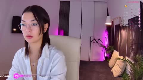 Snapshot of new_meow chatting on September 28, 2025, 6:30 am Alice online show from September 28, 2025, 6:30 am