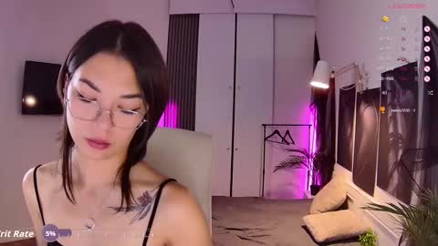 Snapshot of new_meow chatting on October 10, 2025, 7:18 am Alice online show from October 10, 2025, 7:18 am