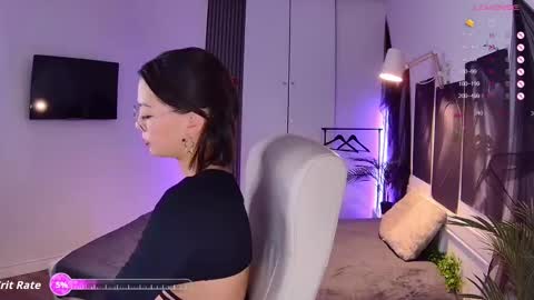 Snapshot of new_meow chatting on October 12, 2025, 6:34 am Alice online show from October 12, 2025, 6:34 am