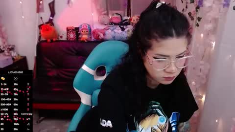 New Account Jade Delux online show from September 19, 2025, 8:20 pm