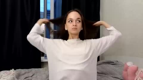 Nova online show from October 4, 2025, 3:32 pm