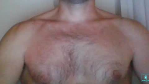 Snapshot of newtyguy90 chatting on December 3, 2024, 3:22 pm newtyguy90 online show from December 3, 2024, 3:22 pm