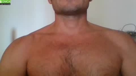 Snapshot of newtyguy90 chatting on September 23, 2025, 9:34 am newtyguy90 online show from September 23, 2025, 9:34 am