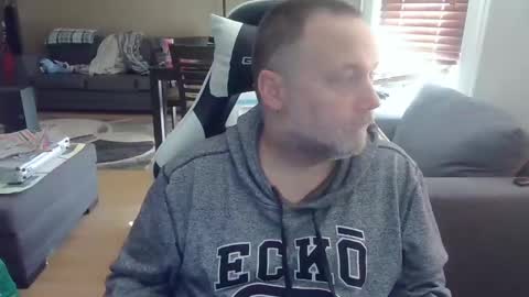 Snapshot of newvvorld chatting on September 20, 2025, 7:04 pm NewWorld online show from September 20, 2025, 7:04 pm