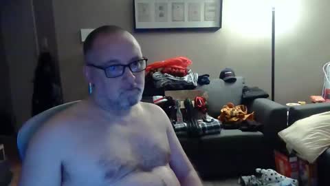 NewWorld online show from May 18, 2026, 2:40 am