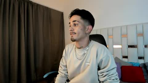 Snapshot of nextboywell1 chatting on April 1, 2026, 3:07 am Yeison online show from April 1, 2026, 3:07 am