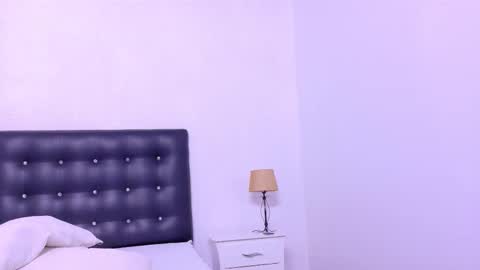 nextdoor_fantasy online show from March 24, 2026, 3:11 am