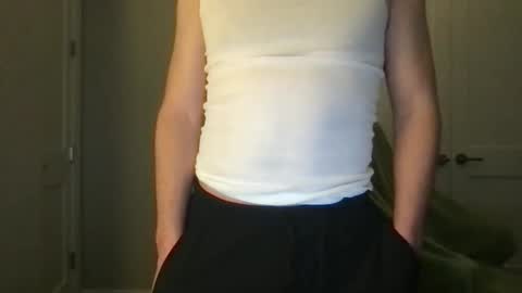 nextdoorguy334 online show from April 18, 2026, 7:12 am