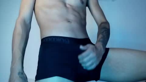 NezhandScyla online show from April 11, 2026, 12:48 am