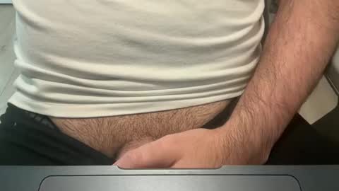 Snapshot of nezr33 chatting on February 8, 2026, 11:08 pm nezr33 online show from February 8, 2026, 11:08 pm