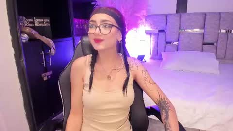 Snapshot of nezukoo_1 chatting on June 11, 2026, 1:05 am nezukoo_1 online show from June 11, 2026, 1:05 am