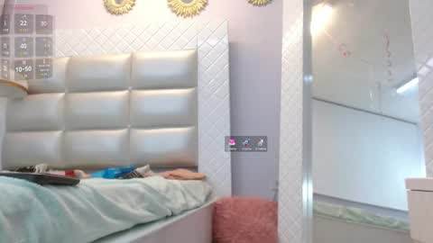 nezzukoo online show from April 25, 2026, 12:19 pm