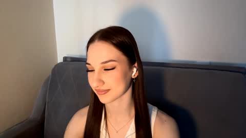 Kate Ng online show from April 11, 2026, 12:31 pm