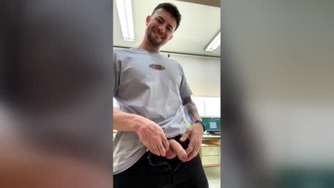 Snapshot of nghtyteacher chatting on February 19, 2026, 10:11 am nghtyteacher online show from February 19, 2026, 10:11 am