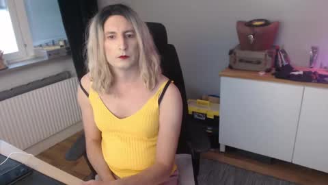 Alia Sparkles online show from December 2, 2024, 10:39 am