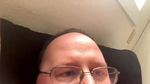 Nhtech online show from January 5, 2026, 7:39 pm