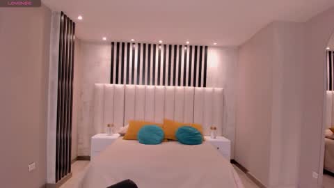 Call me Nia  online show from September 27, 2025, 6:57 pm