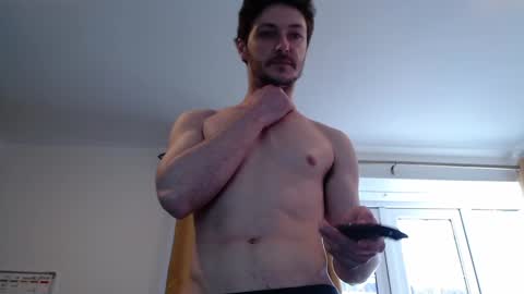 Snapshot of nice_2_meet_you chatting on February 6, 2025, 12:37 pm Riley online show from February 6, 2025, 12:37 pm