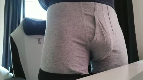 nice_dicknballs online show from May 11, 2026, 6:49 pm