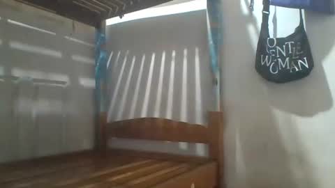 niceasianpussy online show from March 3, 2025, 5:53 am