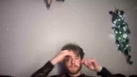 niceballz69 online show from November 25, 2025, 1:49 am