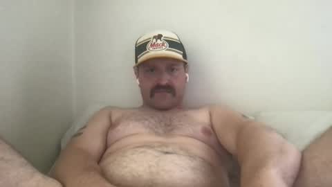 NiceButtNiceGuy online show from April 18, 2026, 7:58 pm