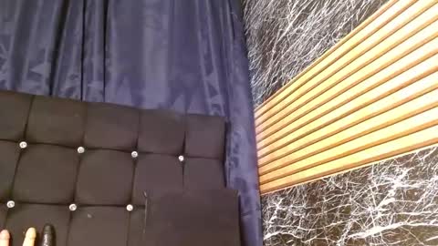 Michell  online show from January 29, 2025, 9:39 pm