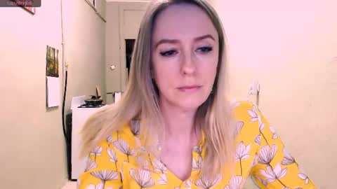 Snapshot of nicekat chatting on June 20, 2026, 4:43 pm Kathrine online show from June 20, 2026, 4:43 pm