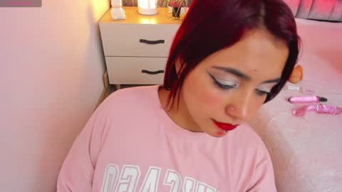 Nicolle  online show from January 23, 2025, 3:11 pm