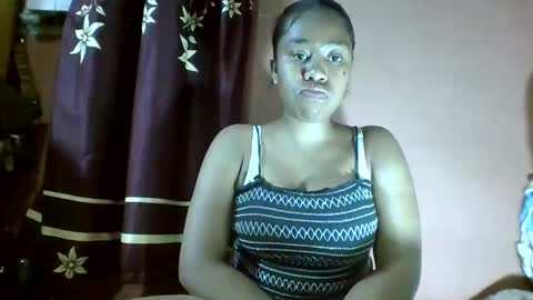 nicelly01 online show from April 11, 2026, 6:01 pm