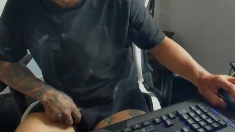 Camila And Steeven online show from October 20, 2025, 6:41 pm