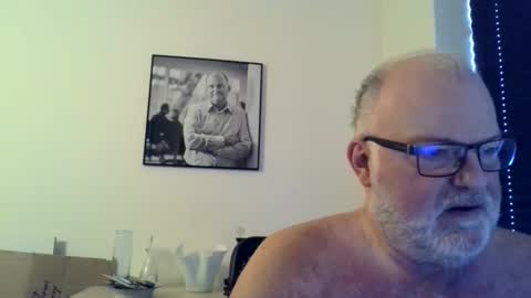 nicexxdane online show from April 11, 2026, 7:02 am