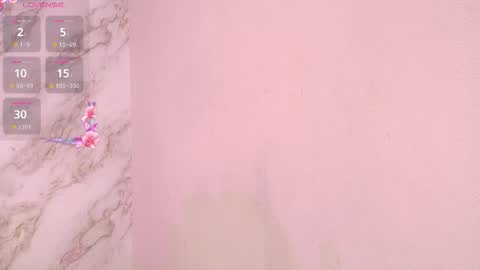 Nichol Scully online show from November 8, 2025, 9:02 pm