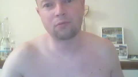 nick1990b online show from April 9, 2026, 5:51 pm