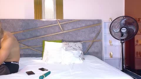 Nick  Amber online show from December 22, 2025, 7:00 pm